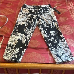 Floral Up! Black and White stretchy Pants